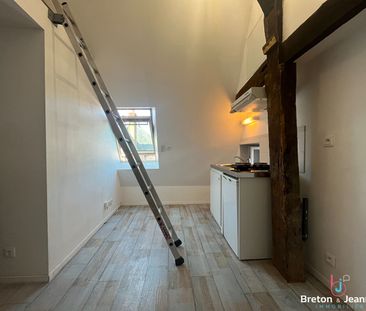 Location Appartement 1 pièce 10m² - Photo 2
