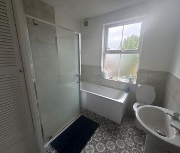 5 bedroom terraced house to rent - Photo 1