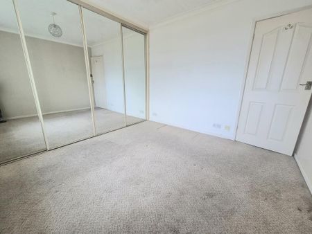 3 bedroom bungalow to rent - Photo 3