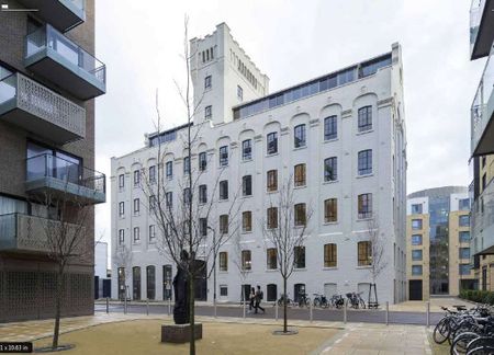 A luxury one bedroom apartment in the historic Spiller's Mill development - Photo 5