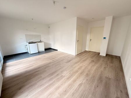 Location Appartement 1 pièce 29m² - Photo 5