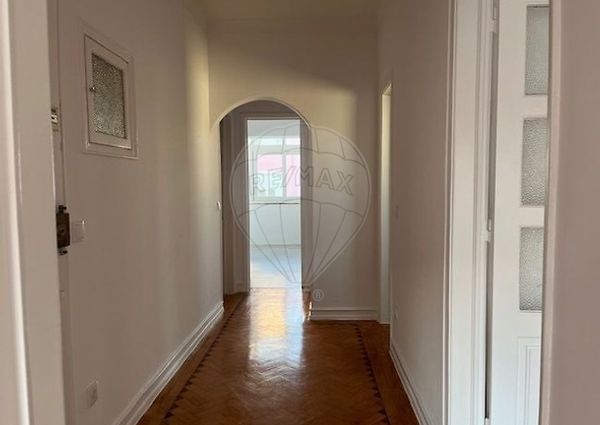Apartamento T2 em Lisboa