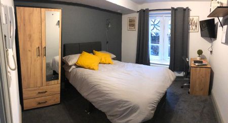 14 bedroom flat to rent - Photo 4