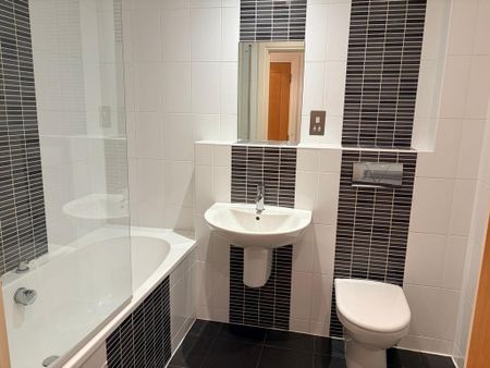 2 bedroom apartment to rent - Photo 5