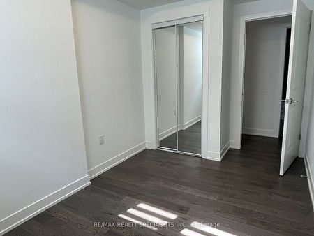 For Lease - 1095 Douglas Mccurdy Comm N/A Unit# 157, Mississauga, Ontario - Photo 2