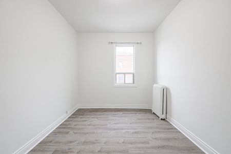 For Lease - 413 Crawford Street, Toronto, Ontario - Photo 5