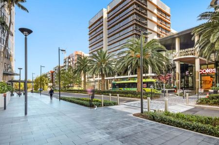 332/23 Savona Drive, Wentworth Point - Photo 5