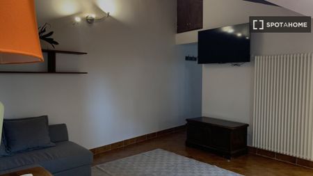 rome, Lazio 00189 - Photo 5