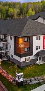LOGEMENT 4 ½ DE LUXE À SHERBROOKE - Photo 4