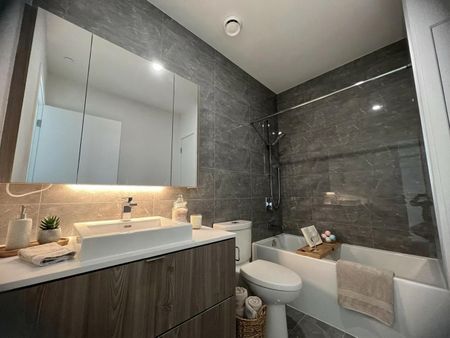 For Lease - 7 Smith Crescent Unit# 816, Toronto, Ontario - Photo 4