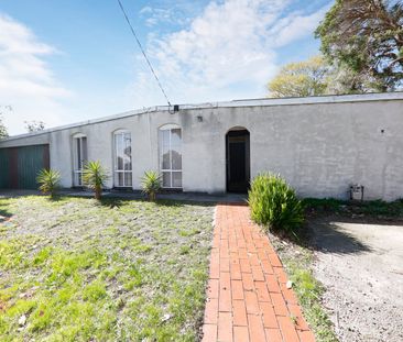 76 Roberts Street, Frankston VIC 3199 - Photo 4