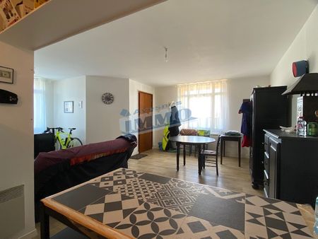 Appartement 3 pièces à Vitry-en-Artois - Photo 5