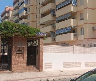 Alquiler de piso en Calle Le Corbousier - Photo 3