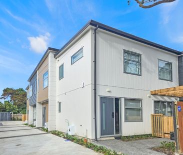 Waterloo Living - Photo 1