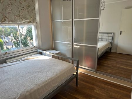 3 Bed Flat, Saltram Crescent, W9 - Photo 5