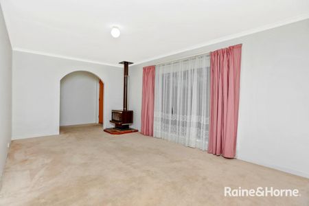 59 OAKRIDGE ROAD, Aberfoyle Park, SA 5159 - Photo 4