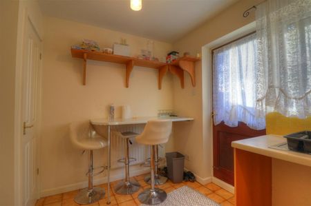 2 BED End of terrace house To rent - Photo 2