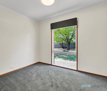 Comfortable Family Living with Spacious Yard - Photo 6