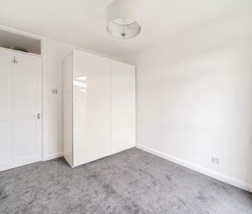 2 bedroom maisonette to rent - Photo 5