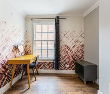 3 bedroom flat to rent - Photo 3