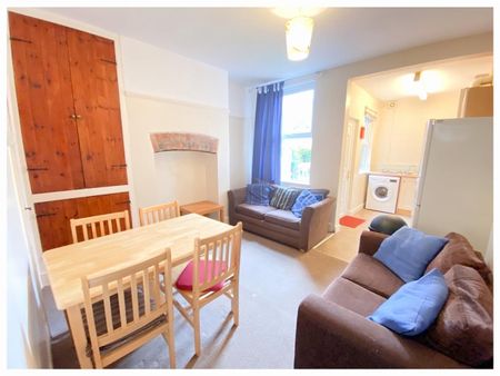 Room in a Shared House, Forres Road, S10 - Photo 2