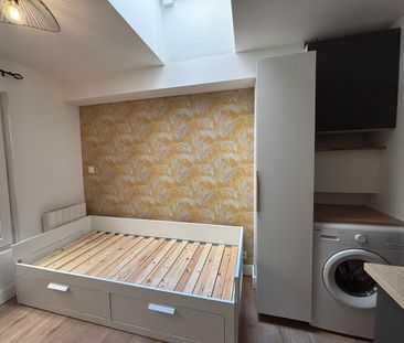 Location Appartement 1 pièce 9m² LYON 7ème - Photo 2