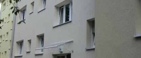 Modernisierte Wohnanlage mit guter Verkehrsanbindung. - Foto 1