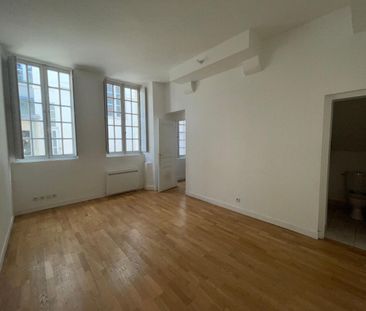 Location appartement 5 pièces 80.16 m2 à Tours - Photo 5