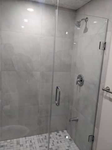 For Lease - 8 Mccourt Drive, Ajax, Ontario - Photo 2