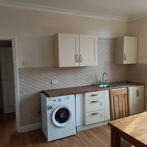 5 bedroom house of multiple occupation to rent - Photo 2