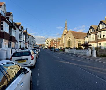 Sea Road, Bexhill-On-Sea, TN40 1JL - Photo 2