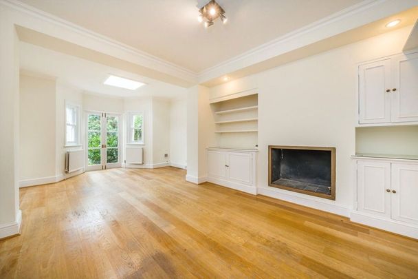 St. Quintin Avenue, North Kensington, W10 - Photo 1