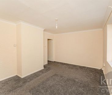 2 Bedroom Flat - First Floor To Let - Photo 1