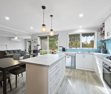 5 Rolf Court, Wendouree - Photo 6