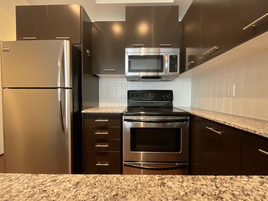 For Lease - 360 Square One Drive Unit# 2104, Mississauga, Ontario - Photo 1