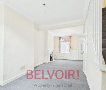 Terraced House to rent on - Photo 6