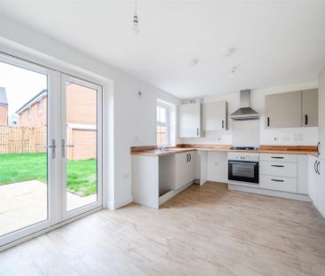 3 bedroom terraced house to rent - Photo 1