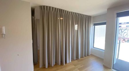 Modern 1 Bedroom Apartment - UNFURNISHED- First week rent Free! - Photo 4