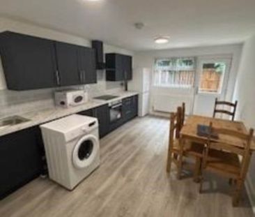 Handforth Lane, Runcorn - Photo 2