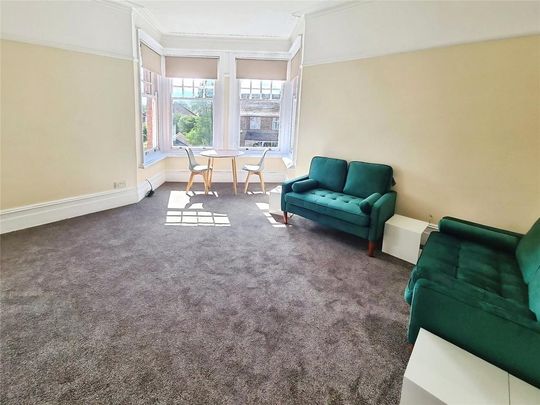 2 bedroom flat to rent - Photo 1