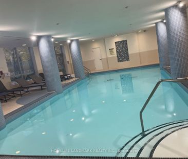 Zip Condos and Lofts - Photo 4