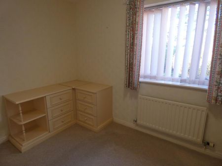 2 bedroom detached bungalow to rent - Photo 4