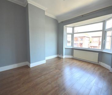 3 Bedroom Semi Detached To Let - Photo 4