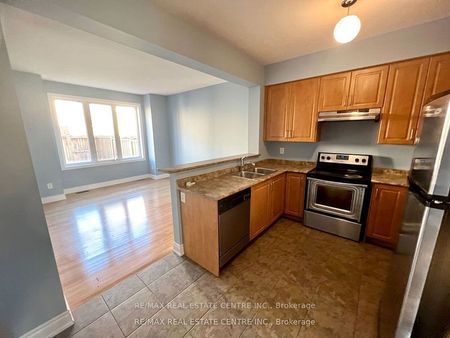 For Lease - 211 Elbern Markell Drive, Brampton, Ontario - Photo 3