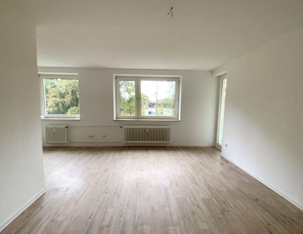 Wohnen am Malvenweg: Offene Wohnküche und Aufzug inklusive! - Foto 1