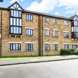 Feltham, West London, TW13 - Photo 3