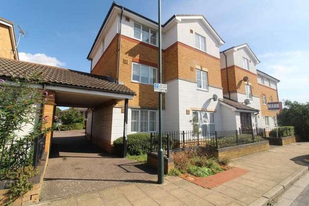 Windsor Road, Gillingham, ME7 - Photo 1
