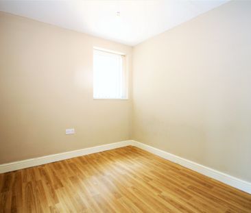 Lea, Preston - Photo 1