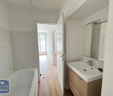 Location Appartement 2 pièces 44m² POITIERS 86000 - Photo 2