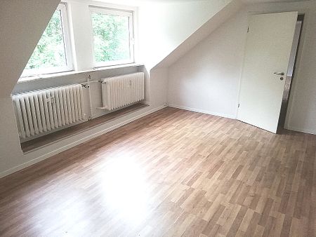 Hinein in die gute Stube. 3 Zimmer Dachgeschoss - Foto 3